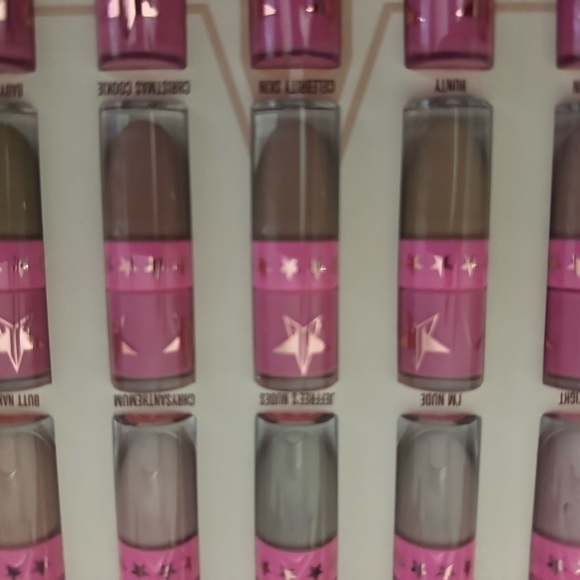JEFFREE STAR - THE NUDE LIQUID LIPSTICKS - PRICE IS FOR ONE ONLY - Picture 5 of 10